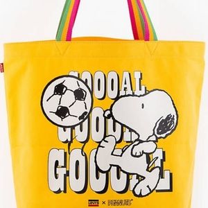 Levis Snoopy